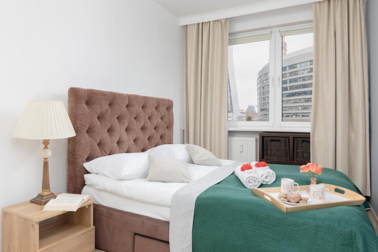 Zlota Apartment Center Of Warsaw By Noclegi Renters Buitenkant foto