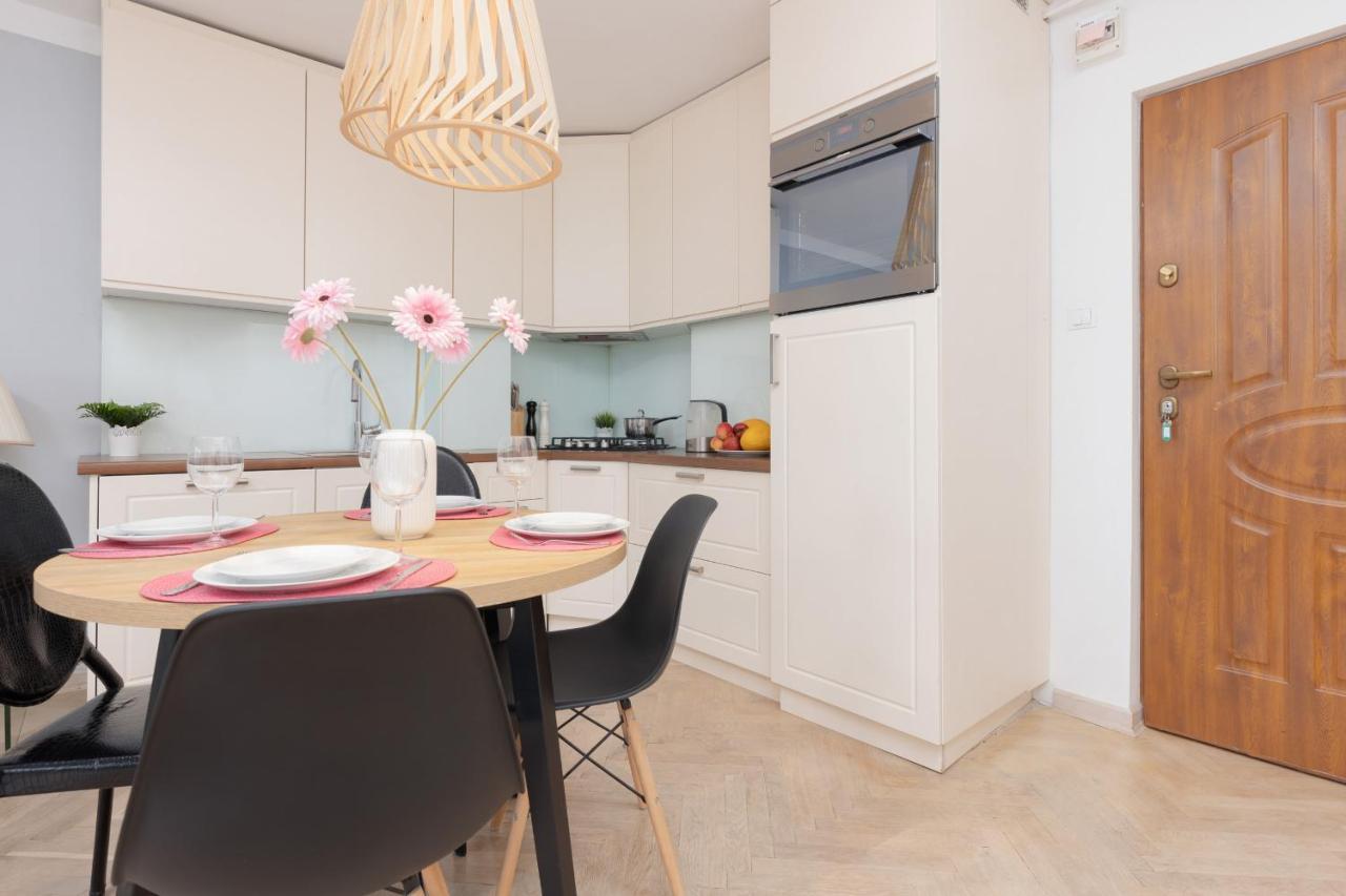 Zlota Apartment Center Of Warsaw By Noclegi Renters Buitenkant foto